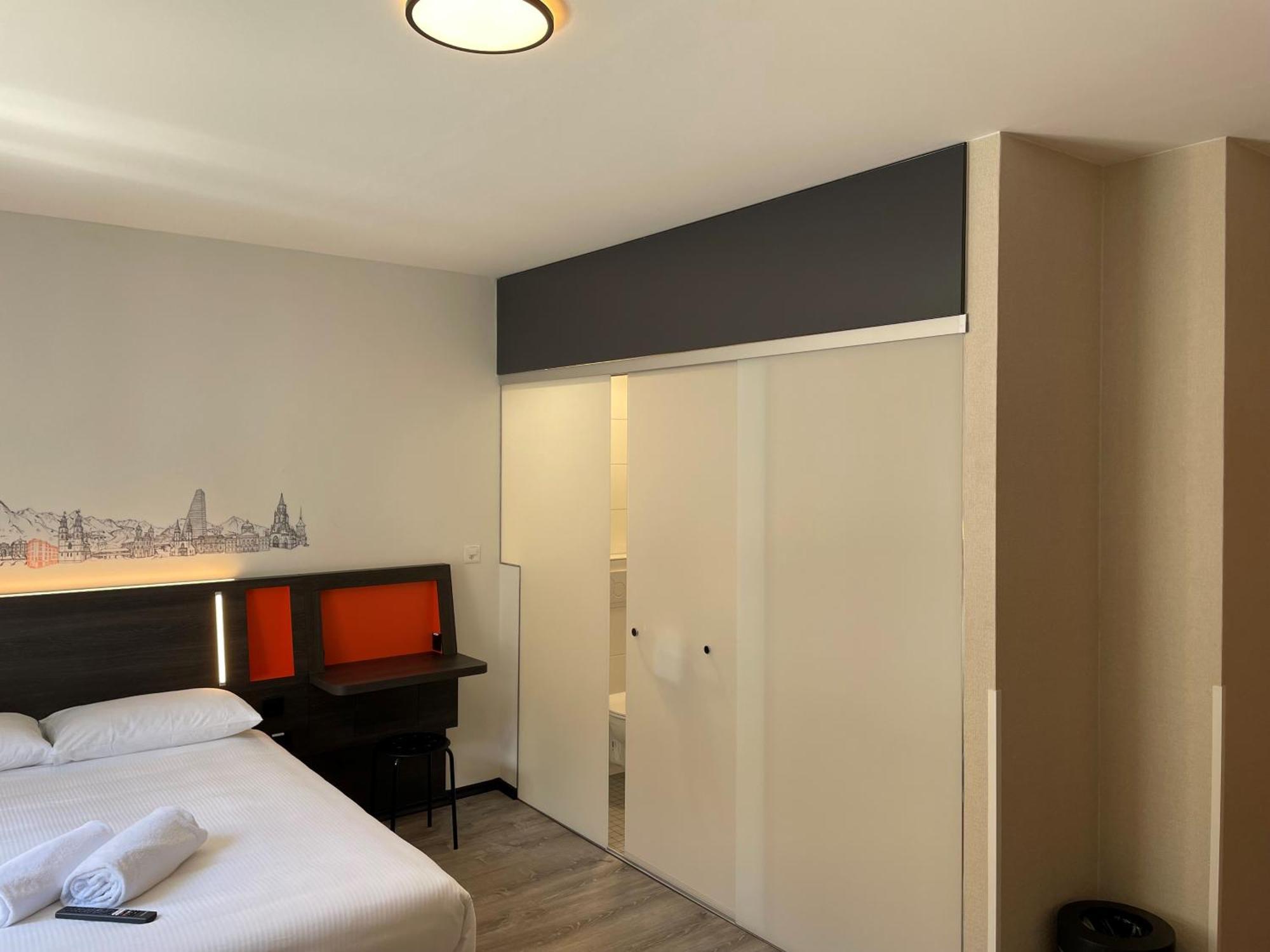 Easyhotel Zuerich Main Station Eksteriør bilde